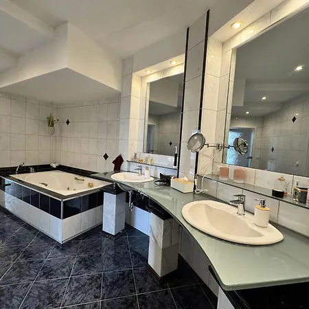 Feli By Interhome Lejlighed